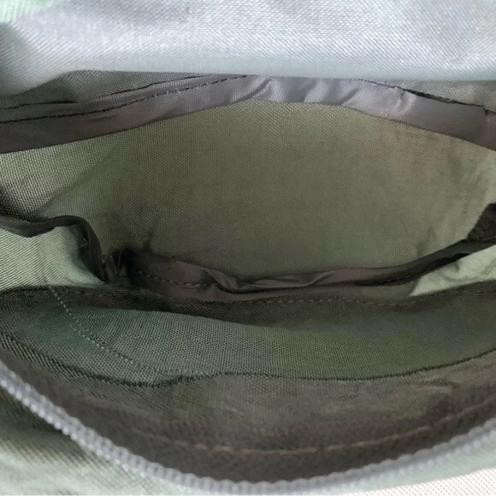 Everest Vintage Green Nylon Fanny Pack Waist Bag Hip Belt Bag Adjustable Strap